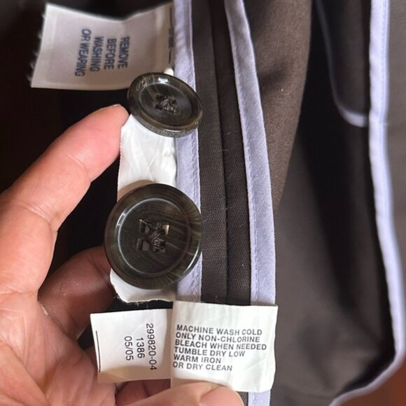 GAP Women's Double-Breasted long Trench Coat - Brown.  Size Small - Picture 4 of 4